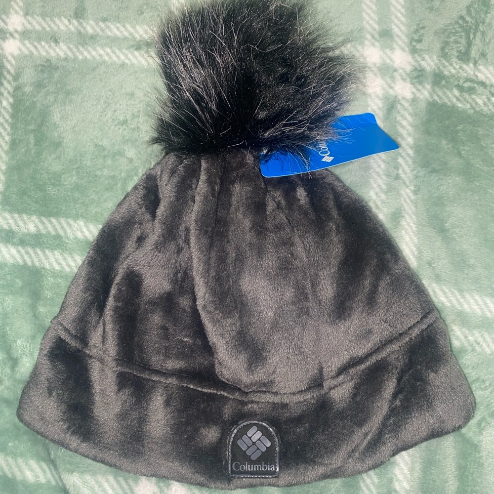 Columbia Kids/Adults Gray Pom-Pom Hat